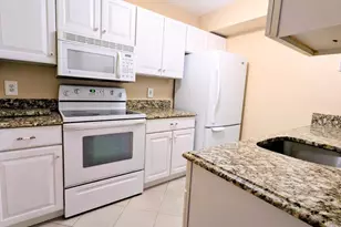 6 John Witherspoon Bldg, Washington Township, NJ 08012 - Photo 3