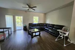 26 Peacock Cir, Sewell, NJ 08080 - Photo 9