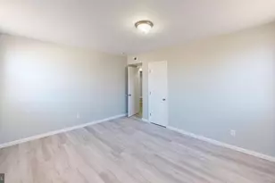 910 Gateway Blvd, Westville, NJ 08093 - Photo 3