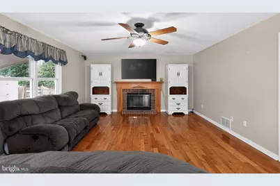740 Carpenter Street, Glassboro, NJ 08028 - Photo 9