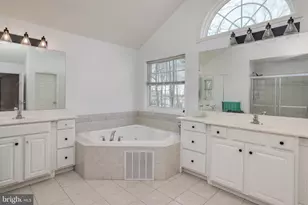 814 Rachel Dr, Franklin Township, NJ 08322 - Photo 33