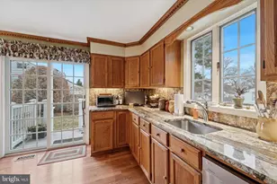 2 Beech Pl, West Deptford Township, NJ 08096 - Photo 9