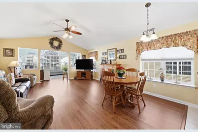 531 Riviera Drive, Monroe Township, NJ 08094 - Photo 7