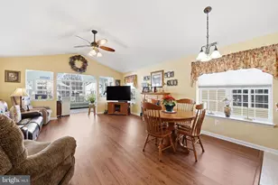 531 Riviera Dr, Monroe Township, NJ 08094 - Photo 7