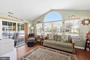 531 Riviera Dr, Monroe Township, NJ 08094 - Photo 5