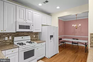 145 Chancellor Dr, Woodbury, NJ 08096 - Photo 9