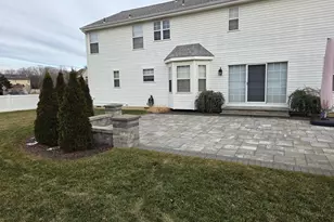 1241 Whispering Woods Dr, Monroe Township, NJ 08094 - Photo 3