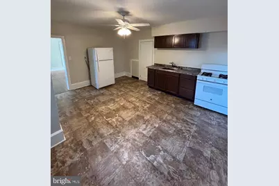 422-424 Victoria St #424 A, Glassboro, NJ 08028 - Photo 1