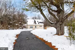 255 Delsea Dr, Sewell, NJ 08080 - Photo 3