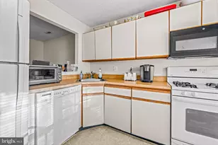 656 Covington Ct, Sewell, NJ 08080 - Photo 15