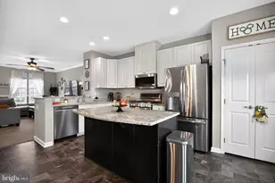 1024 Prime Pl, Sewell, NJ 08080 - Photo 5