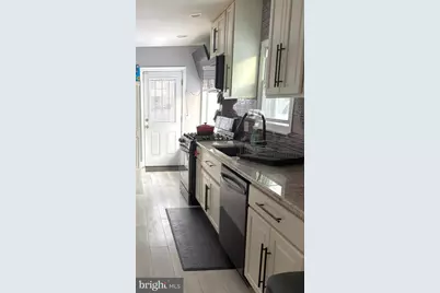 561 Billings Avenue, Paulsboro, NJ 08066 - Photo 7