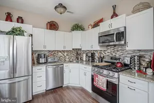 910 Thoreau Ln, Monroe Township, NJ 08094 - Photo 11