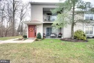 2102 Tanglewood Ct, Sewell, NJ 08080 - Photo 3