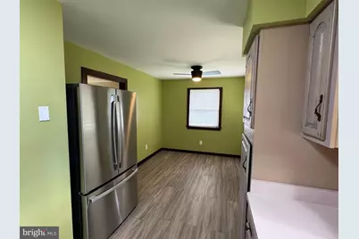 41 4th Street #B, Franklin Township, NJ 08322 - Photo 13