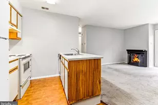 445 Durham Ct, West Deptford, NJ 08051 - Photo 3