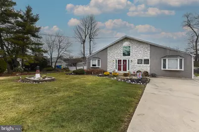 307 Beech Avenue, Woodbury Heights, NJ 08097 - Photo 3