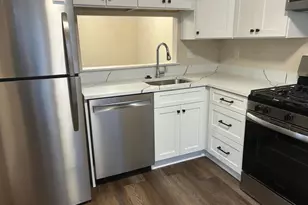 804 Briarwood Ct, Sewell, NJ 08080 - Photo 3