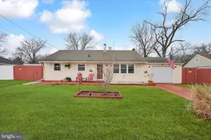 252 N Dennis Dr, Clayton, NJ 08312 - Photo 1