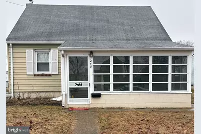 245 Nassau Avenue, Paulsboro, NJ 08066 - Photo 1