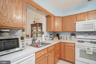 32 Pristine Pl, Sewell, NJ 08080 - Photo 11