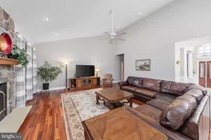 9 Kenneth Ct, Sewell, NJ 08080 - Photo 17