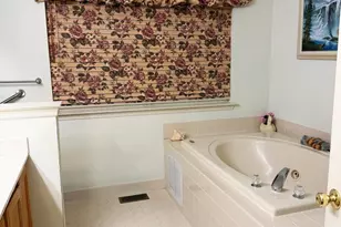 6 Skyhook Cir, Woodbury, NJ 08096 - Photo 13