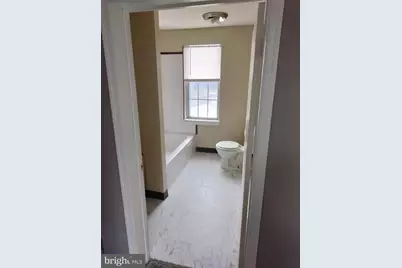 15 Railroad Avenue, Paulsboro, NJ 08066 - Photo 3