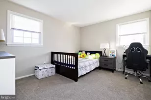 72 Pleasant Valley Dr, West Deptford, NJ 08096 - Photo 37