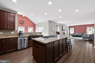 882 Lincoln Ave, Franklin Township, NJ 08322 - Photo 11