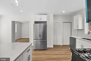 985 Main St, Sewell, NJ 08080 - Photo 9