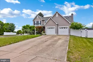 197 Aberdeen Rd, Monroe Township, NJ 08094 - Photo 3