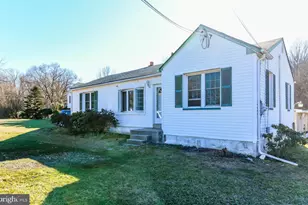 1261 N Tuckahoe Rd, Monroe Township, NJ 08094 - Photo 1