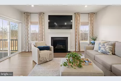 142 Eisenhower Drive, Swedesboro, NJ 08085 - Photo 3