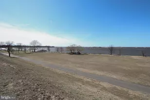 126 E Military Dr, National Park, NJ 08063 - Photo 35