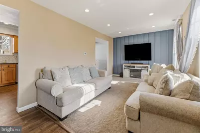 49 Miracle Drive, Monroe Township, NJ 08094 - Photo 5