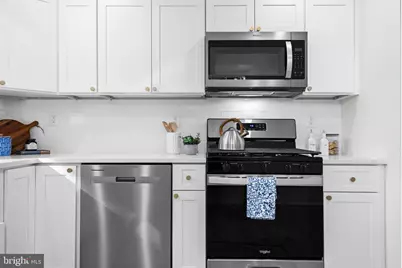 463 W Jersey Avenue, Woodbury Heights, NJ 08097 - Photo 11