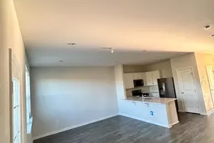 189 Mazzeo Dr, Glassboro, NJ 08028 - Photo 3