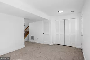 114 Carriage Way, Woodbury, NJ 08096 - Photo 5