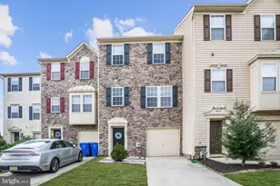 8 Shoemaker Dr, Swedesboro, NJ 08085 - Photo 1