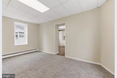 25 Roosevelt Street, Paulsboro, NJ 08066 - Photo 5