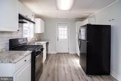 428 Summit Avenue, Westville, NJ 08093 - Photo 13