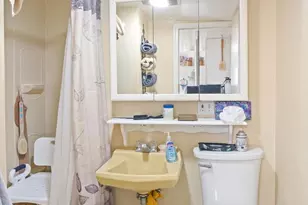 1910 Winslow Rd, Monroe Township, NJ 08094 - Photo 17