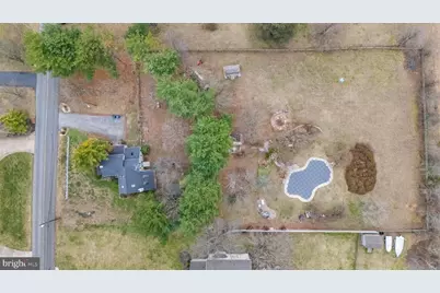 138 Bishop Road, Harrison Township, NJ 08062 - Photo 3