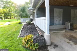 87 Woodway Dr, West Deptford Township, NJ 08066 - Photo 5