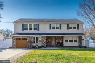 240 Lincoln Ave, Woodbury Heights, NJ 08097 - Photo 1