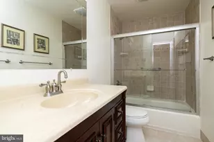 3 Arlington, Sewell, NJ 08080 - Photo 33