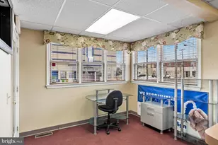 24 W Broad St, Paulsboro, NJ 08066 - Photo 5