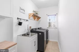 207 Dillons Ln, Harrison Township, NJ 08062 - Photo 37