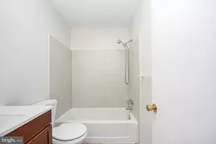 37 Arrowwood Ct, Woodbury, NJ 08096 - Photo 25